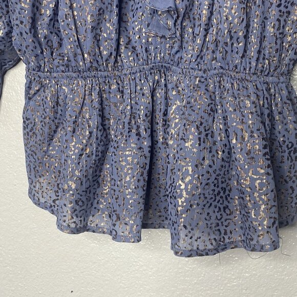 Entro Top Ladies Blue w/ Metallic Gold Leopard 3/4 Sleeves Ruffled V Neck - Picture 4 of 13